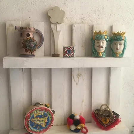 House Il Conte *
